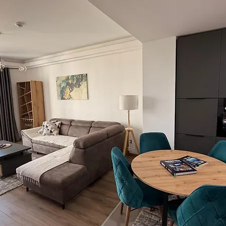 Lynx Apartment